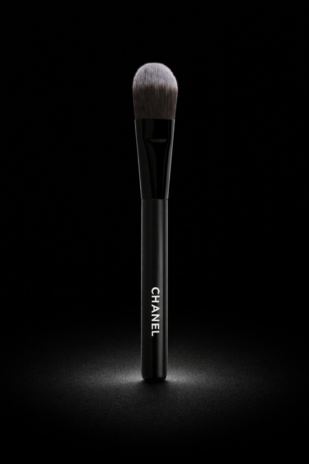 Chanel Les Pinceaux De Chanel Foundation Brush 100
