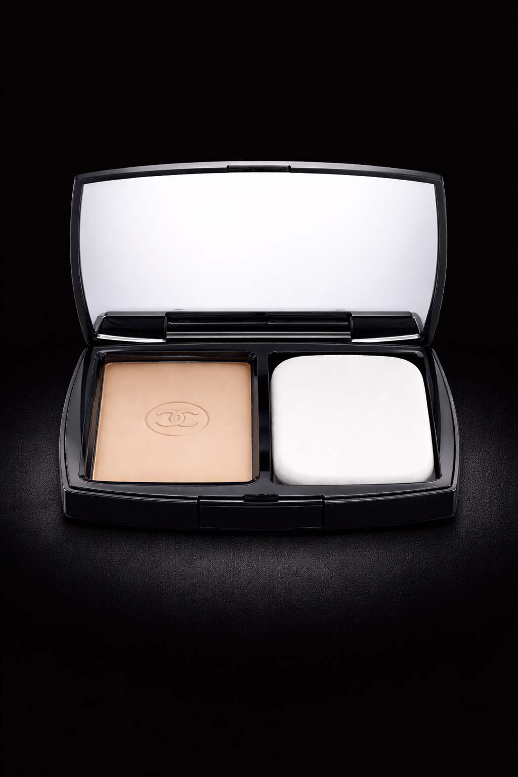 Chanel Women Ultra Le Teint All Day Comfort Flawless Finish Refillable Foundation # B20 13g/0.45oz